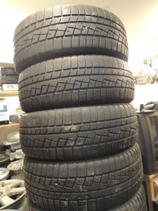 235/60 r17 102H Yokohama zimne pneu - 4ks